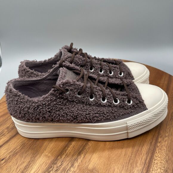 Converse Shoes - Converse Chuck Taylor All Star Shoes Womens 9 Platform Cozy Sherpa Violet Ore